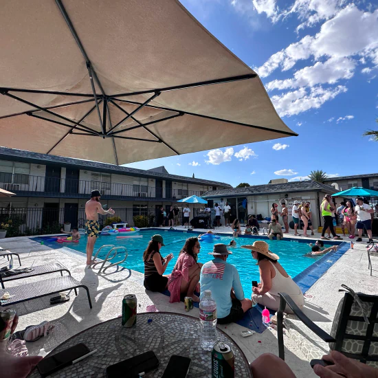 Blue diamond Poolz a