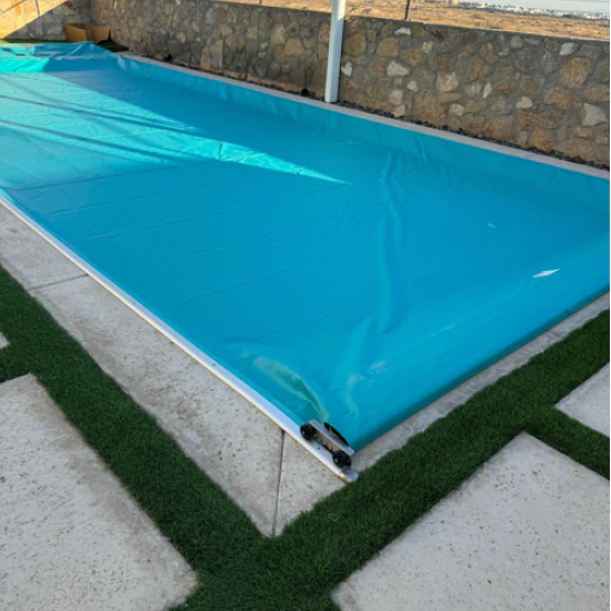 Blue diamond Poolz c